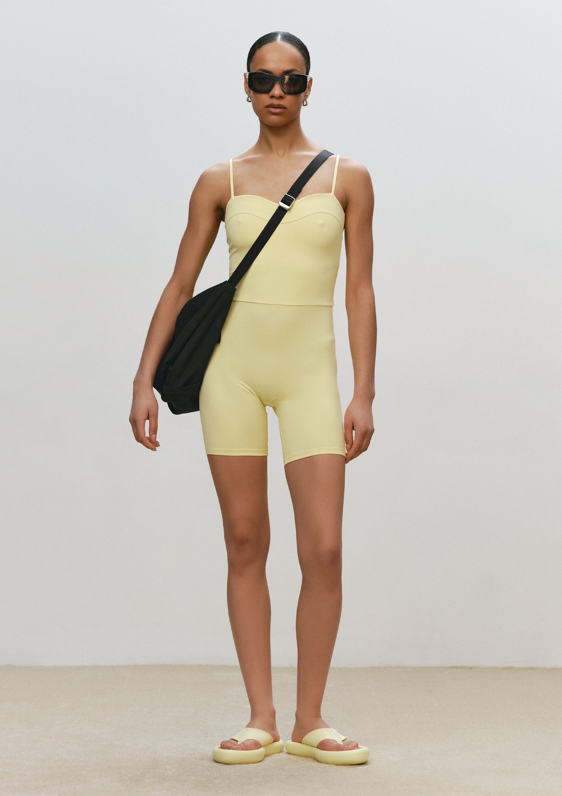 美品 nala Lotus swim rompers スイムロンパース 新品未使用 Nala ロータスロンパース Lotus swim rompers - メルカリ